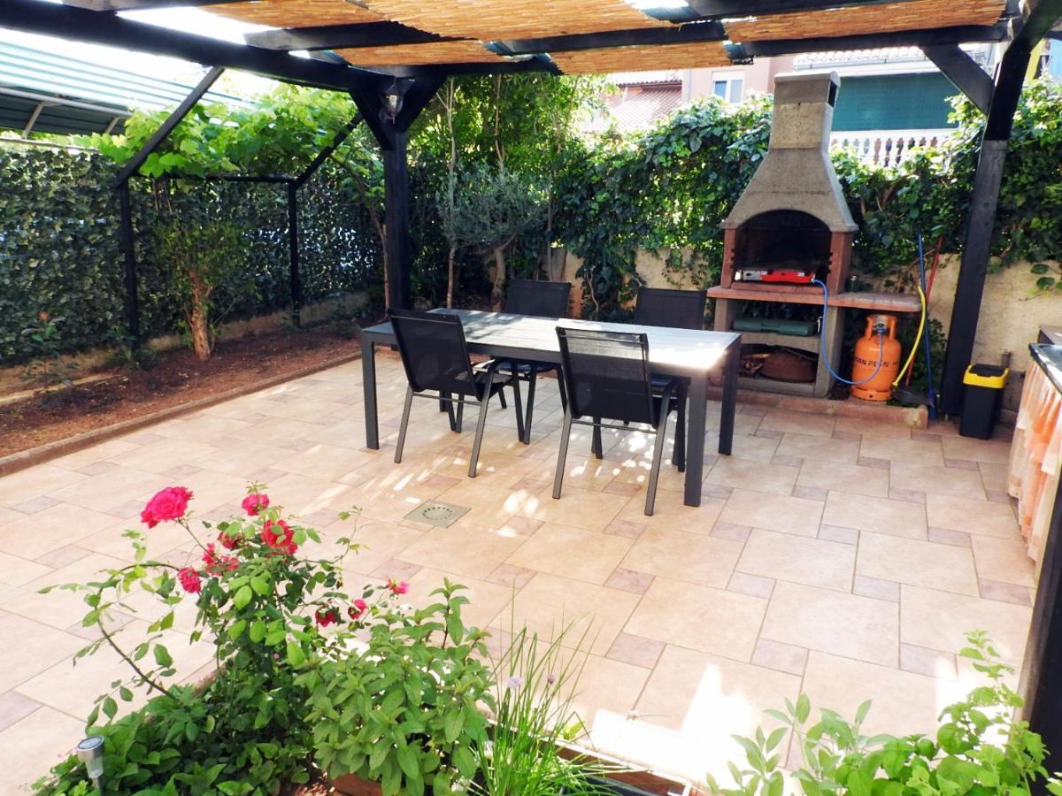 Apartment Lu, Stinjan - Pula Zewnętrze zdjęcie