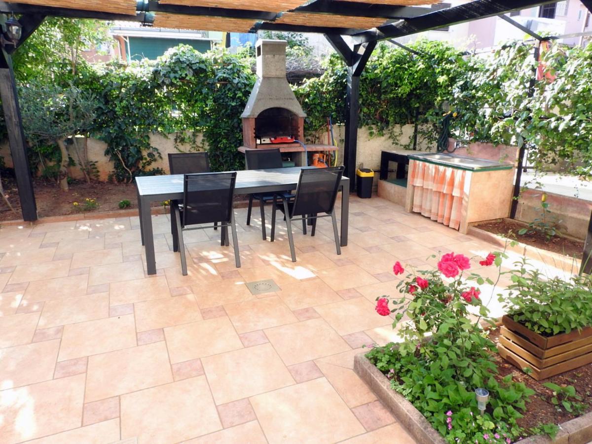 Apartment Lu, Stinjan - Pula Zewnętrze zdjęcie